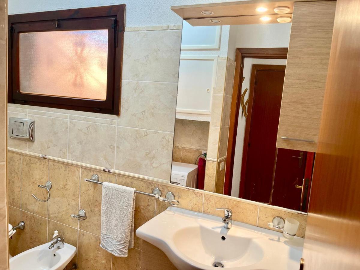 Villa 20 Steps From The Beach Costa Rei Exterior foto